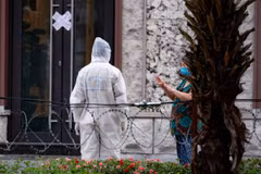 Đang có từ 6 đến 8 ca xét nghiệm dương tính Covid-19 lần 1 ở Hà Nội