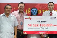 Chủ nhân tờ vé số trúng gần 70 tỷ đồng đã xuất hiện