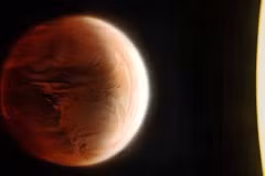 Hành tinh lạ đời: Gió bằng sắt, mưa hồng ngọc 