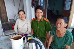 Lão nông Quảng Ngãi nhặt 60 triệu đồng trả lại người mất