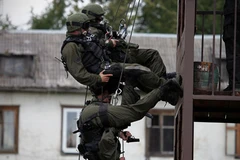 Mục kích cuộc thi tài giữa đặc nhiệm “sừng sỏ” Nga, Belarus