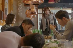 Quán thịt nướng "sốt xình xịch" nhờ Song Joong Ki - Song Hye Kyo