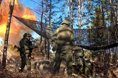 Đụng độ “mê cung thép”, Nga biến lô cốt Ukraine thành đống tro tàn
