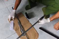 Lai Châu: Dùng dao sát hại bố mẹ, chém em trai rồi tự sát