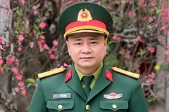 Giám đốc Nhà hát Chèo Quân đội Tự Long tài năng thế nào?