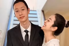 Diện mạo khác lạ của con trai Jennifer Phạm và Quang Dũng