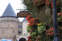 Bà Nà Hills: Thiên đường hoa trong mây