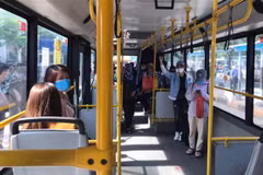 Chống dịch nơi công cộng: Dùng AI nhận diện người không đeo khẩu trang 