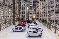 Thị trường ôtô Việt Nam 3 tháng đầu năm giảm mạnh vì Covid-19