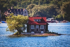 Tròn mắt trước những ngôi nhà kỳ dị nhất thế giới, ai cũng muốn ở