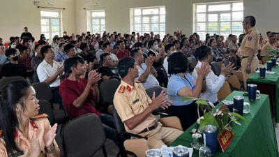 Người dân “đất Thiêng” đón tin vui trước ngày Tết Độc lập