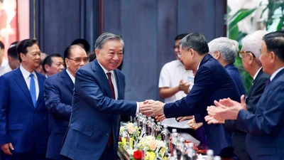 Tổng Bí thư Tô Lâm gặp mặt lão thành cách mạng, nguyên lãnh đạo Đảng, Nhà nước