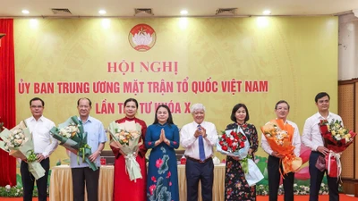 Mặt trận Tổ quốc Việt Nam có 6 phó chủ tịch mới 