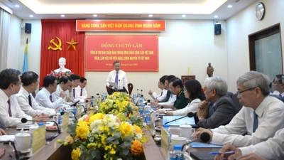Phát triển ứng dụng năng lượng nguyên tử phải là chiến lược lâu dài