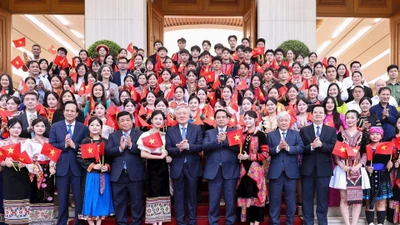 Hoàn thành xóa nhà tạm, nhà dột nát - kỳ tích của Việt Nam