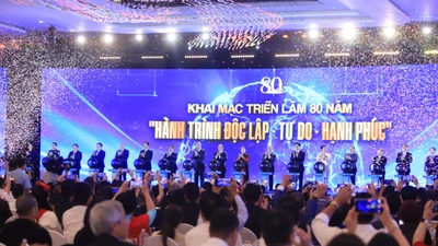 Triển lãm là điểm nhấn đặc biệt, lan tỏa lòng yêu nước, niềm tự hào dân tộc