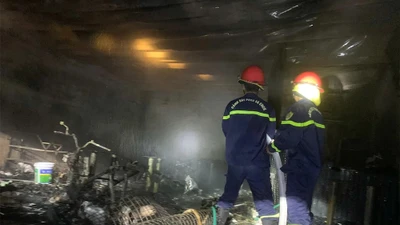 Cháy quán cà phê ở Phú Thọ, nhiều tài sản bị thiêu rụi 