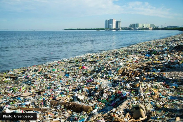 Ô nhiễm nhựa tại một vùng biển ở Philippines. Ảnh: CNA Ô nhiễm nhựa tại một vùng biển ở Philippines. Ảnh: CNA