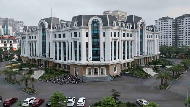 Trụ sở Đảng ủy - UBND Phường Cầu Giấy ở số 96 Trần Thái Tông, phường Cầu Giấy, TP Hà Nội. Ảnh: Hữu Chánh Trụ sở Đảng ủy - UBND Phường Cầu Giấy ở số 96 Trần Thái Tông, phường Cầu Giấy, TP Hà Nội. Ảnh: Hữu Chánh