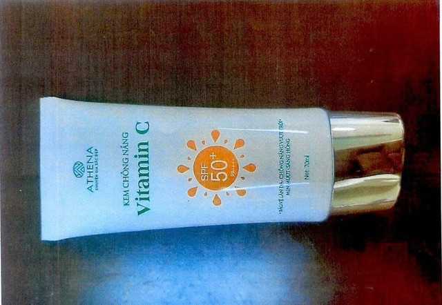 Kem chống nắng Vitamin C - Ảnh Cục Quản lý Dược 1-8583.jpg