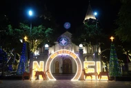 Không khí Noel rộn ràng tại giáo xứ Cần Kiệm Hà Nội