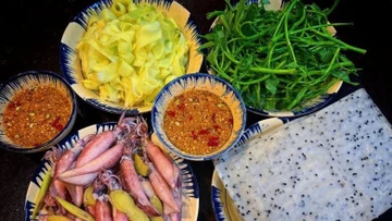 Vì sao mực cuốn rau muống gây sốt cộng đồng ẩm thực? 