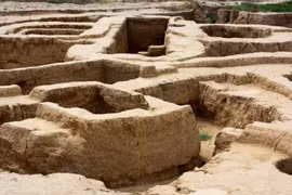 Lâu đài chữ thập Turkestan hé lộ bí ẩn gây sốc giới khảo cổ