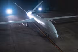 Máy bay không người lái tấn công tầm xa WJ-700 của Trung Quốc