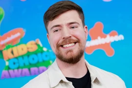 Chân dung youtuber trở thành tỷ phú tự thân trẻ nhất thế giới 