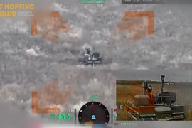 Ukraine phá hủy robot mặt đất vũ trang Kurier đầu tiên của Nga 