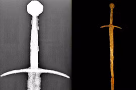 Bất ngờ phát hiện thanh kiếm thời trung cổ hiếm có 