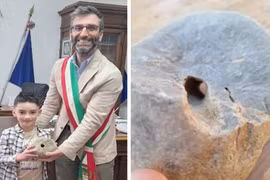 Chơi đùa bên suối, cậu bé 6 tuổi phát hiện vật thể cổ cực hiếm