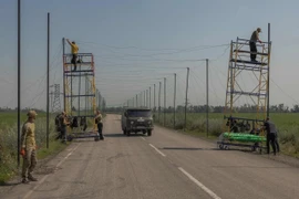 Choáng ngợp trước hệ thống lưới chống UAV bủa vây Kharkov