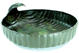 Chậu rửa đầu chim đại bàng tiết lộ văn hóa La Mã huyền bí