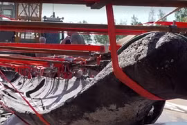 Tìm thấy thuyền độc mộc thời Đồ Sắt sớm nguyên vẹn khó tin