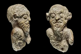 Bức tượng nghìn tuổi mô tả người Viking thật nhất gây sốc