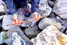 Mũi tên 4.000 năm tuổi được tìm thấy trong băng tan 