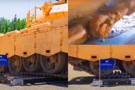 Trung Quốc kiểm tra độ “lỳ đòn” của pin điện bằng xe tăng 