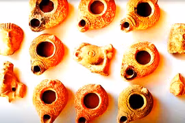 Phát hiện xưởng đèn dầu 1.700 năm tuổi gây chấn động Israel