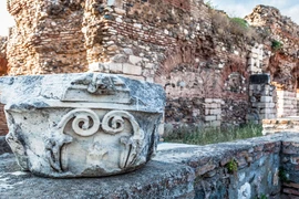 Bí ẩn cung điện dưới lòng đất hé lộ sức mạnh cổ đại Lydia