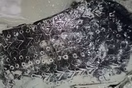 Bí mật đằng sau chiếc dép La Mã 2.000 năm tuổi 