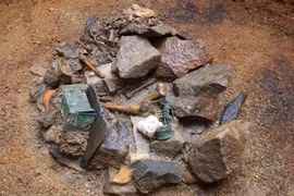 Khai quật khu thờ cúng cổ xưa ở Frankfurt lộ bí mật động trời