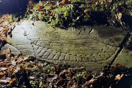 Bất ngờ phát hiện tàu cổ 'ngự' trên vách đá 3.000 năm trước