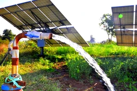 Lộ diện thiết bị tuyệt đỉnh... tạo điện năng, nước ngọt cùng lúc