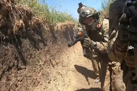 Phản công Dnepropetrovsk của Ukraine tan vỡ, Nga mở rộng vòng vây