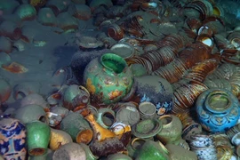 Thấy gì trong hai xác tàu đắm thời nhà Minh, Trung Quốc?