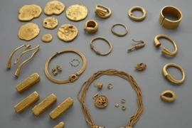 Bí ẩn đồng tiền khắc Hoàng đế Kushan vừa được công bố