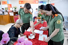 Người nước ngoài ở Việt Nam được cấp định danh điện tử mức 2