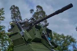 Ukraine triển khai tháp pháo phòng không dẫn đường bằng AI