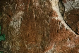 Bí ẩn dòng chữ cổ trên đỉnh núi Phu Khat Thái Lan kỳ vĩ